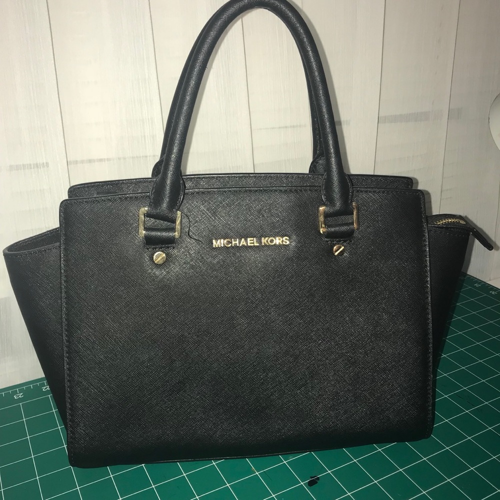 Michael Kors bag